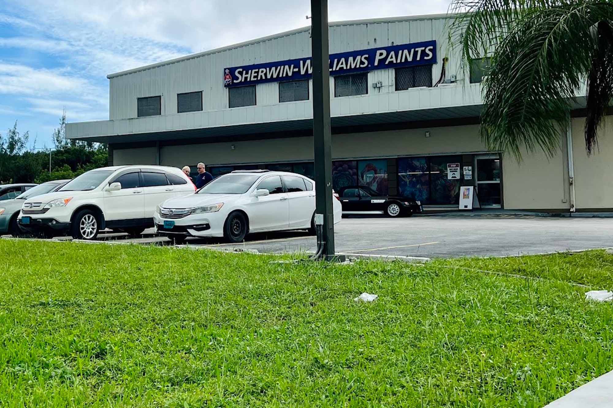 Where to Buy Wholesale Paint in the Bahamas