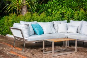 The Best Wood Stain for Outdoor Decks